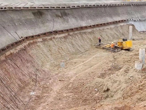 苏仙基坑边坡加固